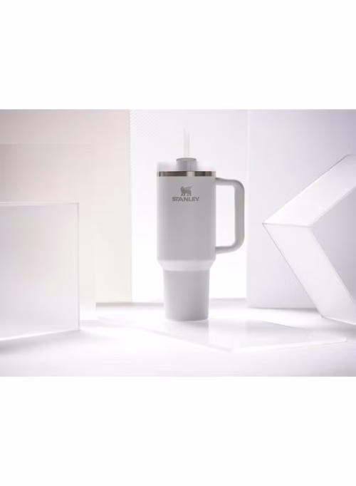 30edc3c3-adf2-4fd4-b25a-1187c2209512 stanley-stanley-quencher-tumbler-40oz-1-8l-handle-straw-cupstanley-quencher-tumbler-40oz-1-8l(White)